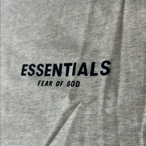 Fear of God Essentials Light Oatmeal Short Sleeve T-Shirt ( OVERSIZED ) - Picture 4 of 8
